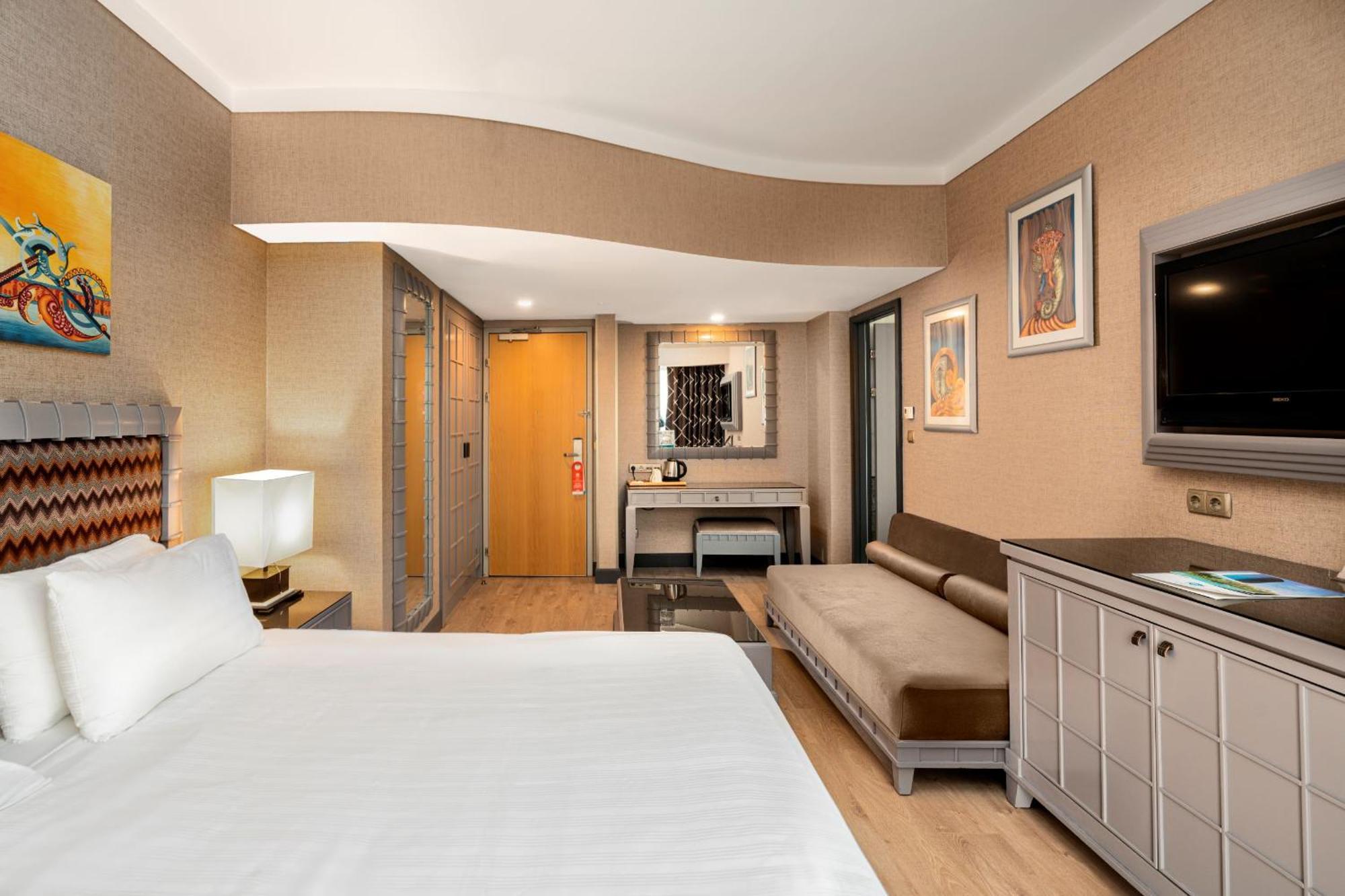 Grand Hotel Konya Exterior photo